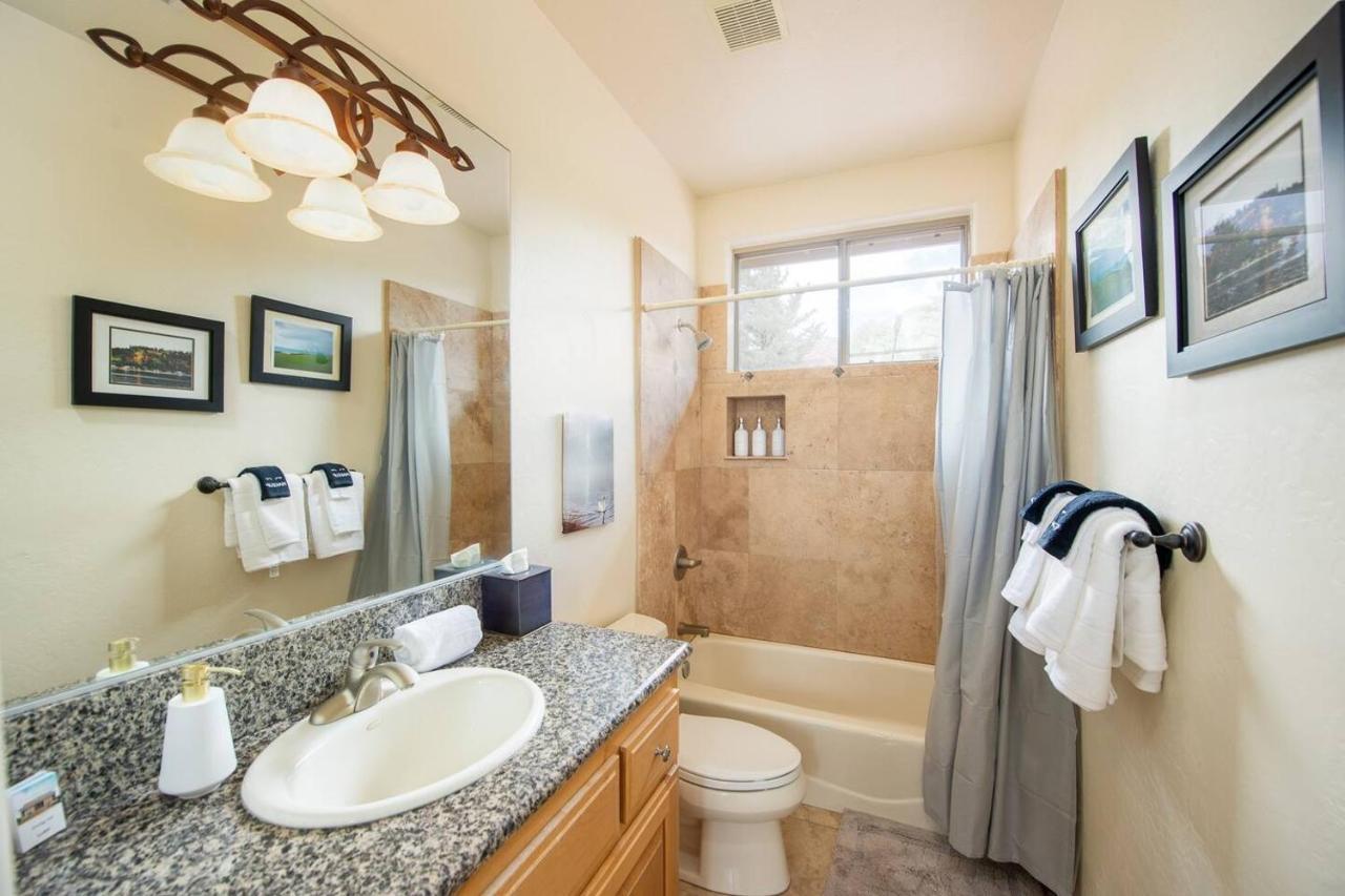 Uptown Sedona Gem: 3-Bed Townhome With Majestic Views And Central Location Buitenkant foto